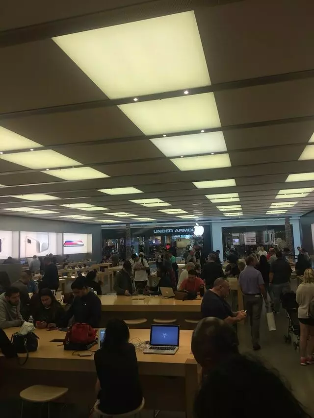 Apple Store