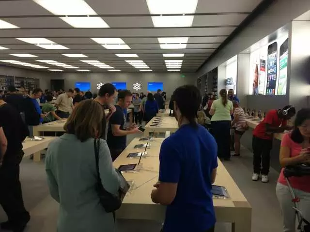 Apple Store
