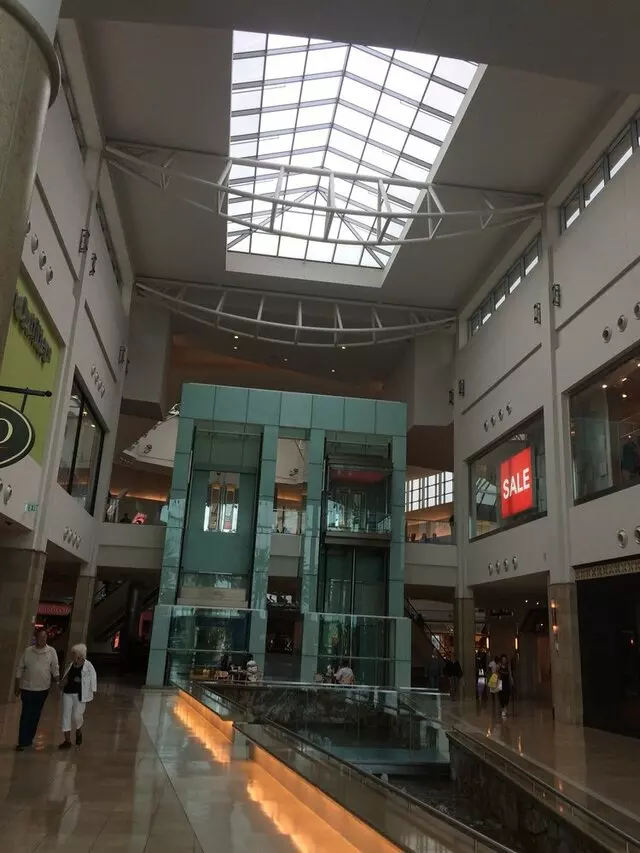 Apple Store