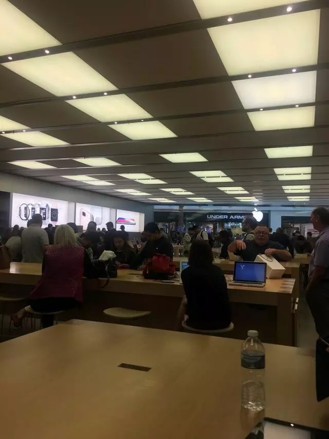 Apple Store