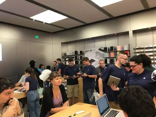 Apple Store