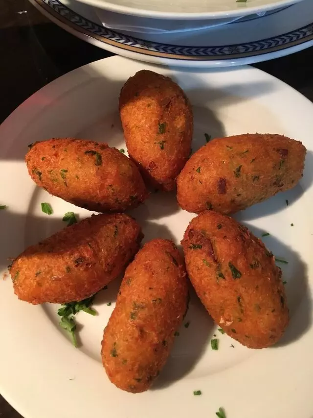 Adega Grille