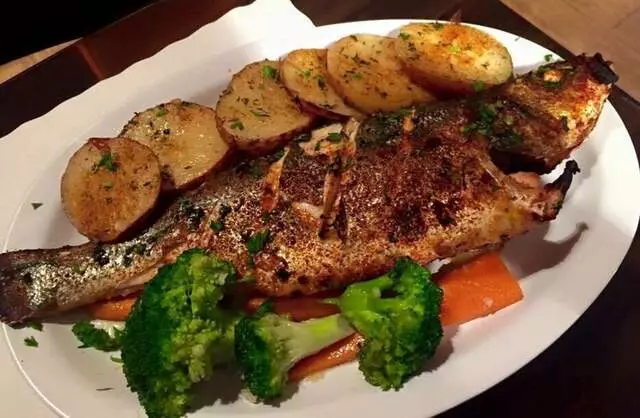 Adega Grille