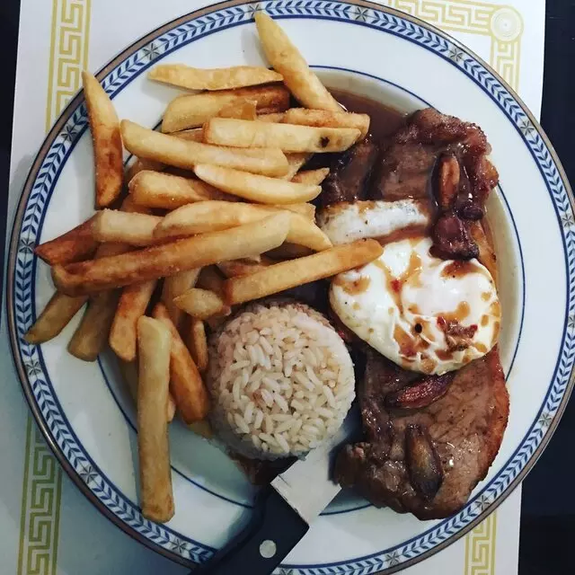 Adega Grille