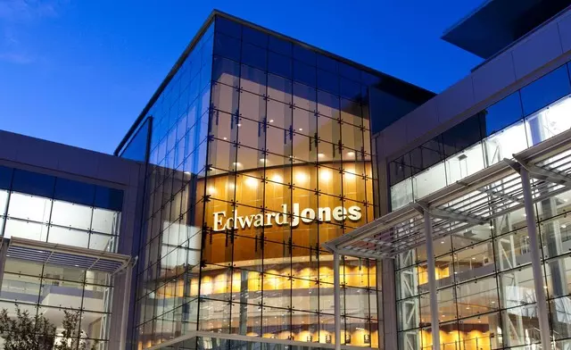 Edward Jones - Financial Advisor: Neil Oehlstrom