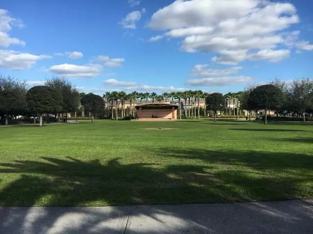 Avalon Town Park