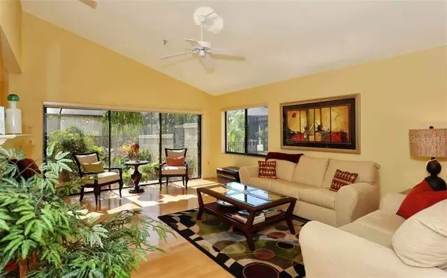 Foxx Realty Group