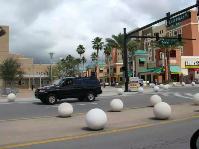 Towers at Knights Plaza