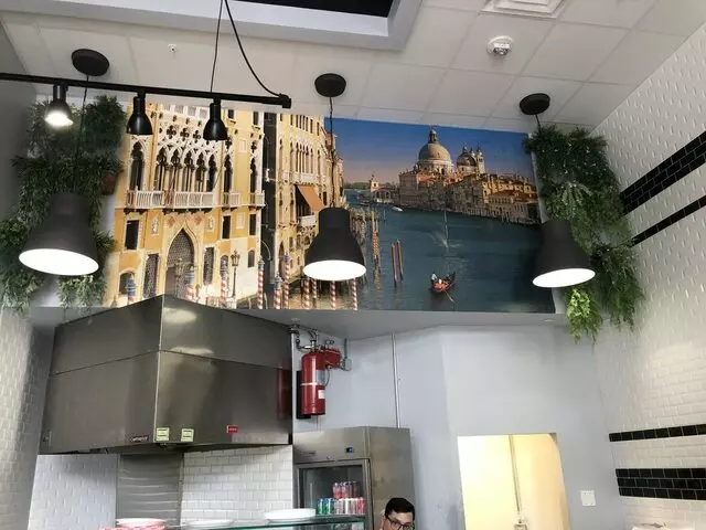 Amaretto Bistro