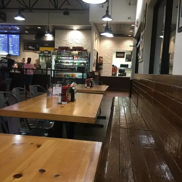 4 Rivers Smokehouse