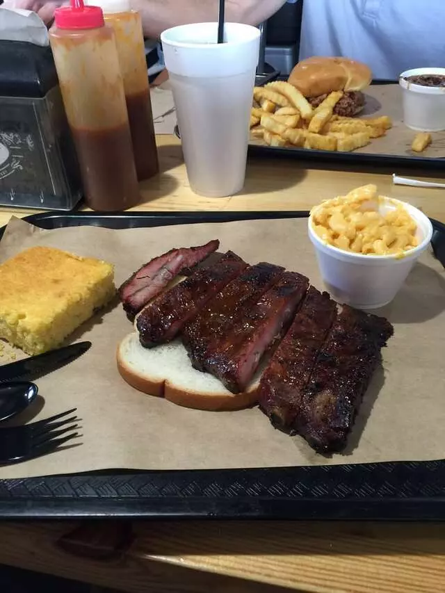 4 Rivers Smokehouse