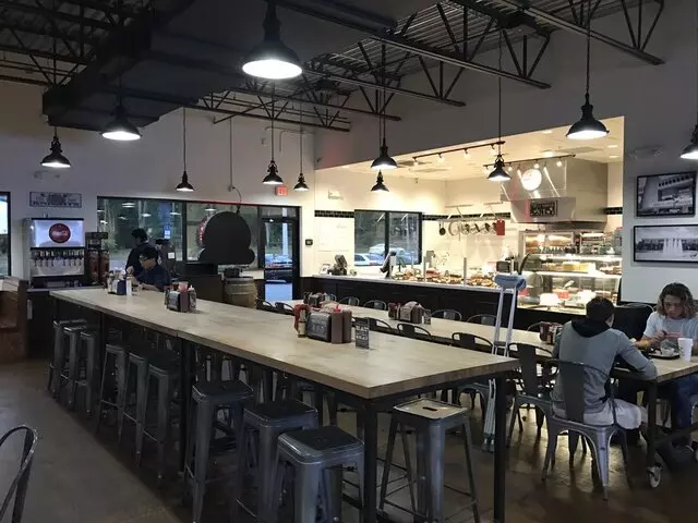 4 Rivers Smokehouse