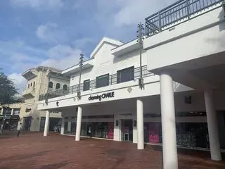 Charming Charlie - Orlando