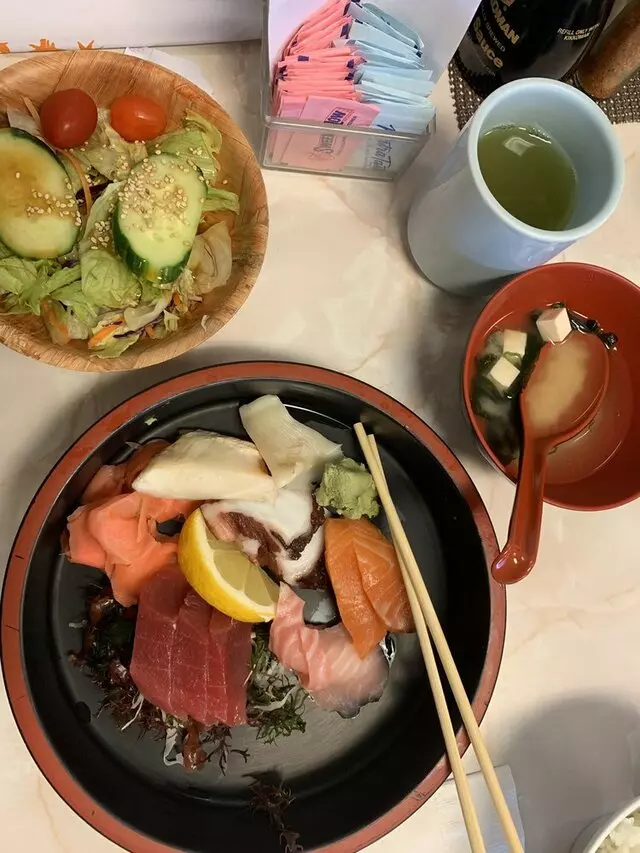 Aki Restaurant