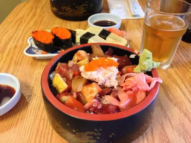 Aki Restaurant