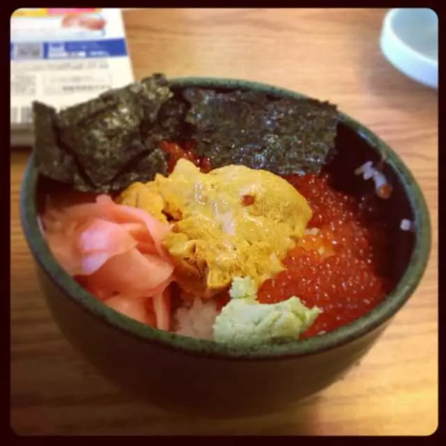 Aki Restaurant