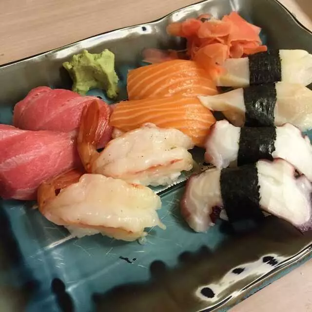 Aki Restaurant