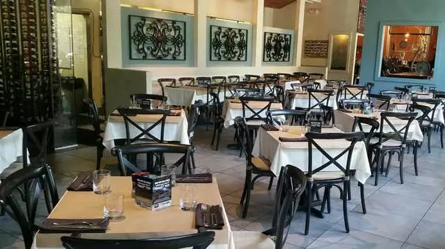 Artisan’s Table