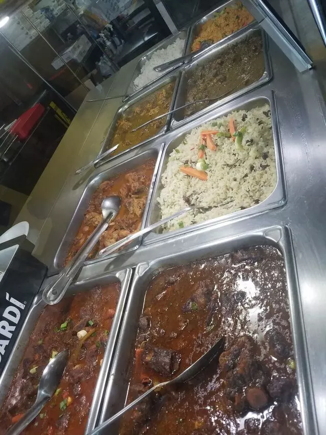 Annie’s Roti Shop & Bar