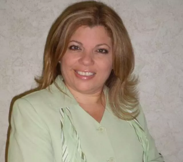 Edna M Rodriguez, EdD LMHC LPC NCC