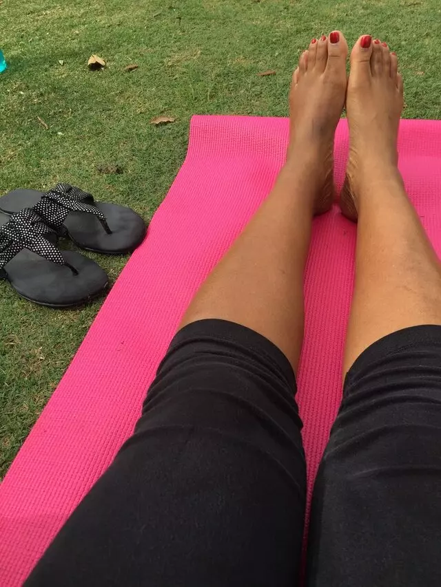 Yoga In Lake Eola Park