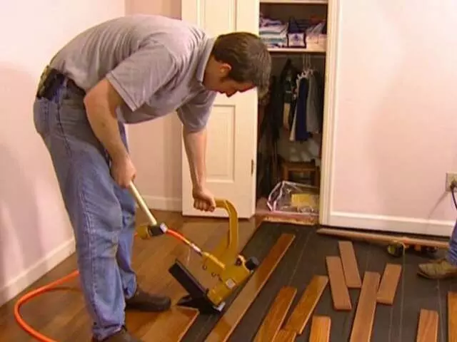 Armorglow Wood Floor Refinishing-Installation