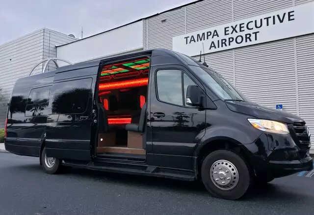 Party Bus VIP's