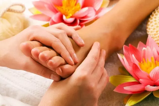 Aura Massage Therapy