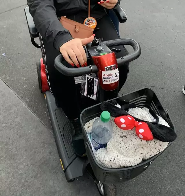Apple Scooter