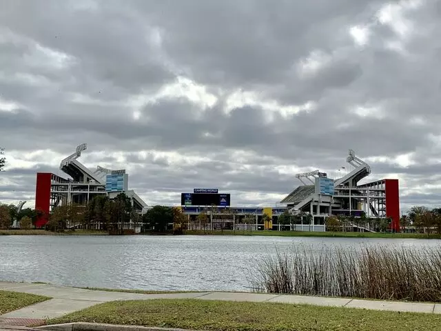 Camping World Stadium