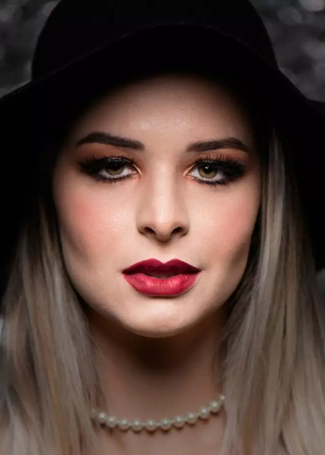Ju Caiaffa Makeup