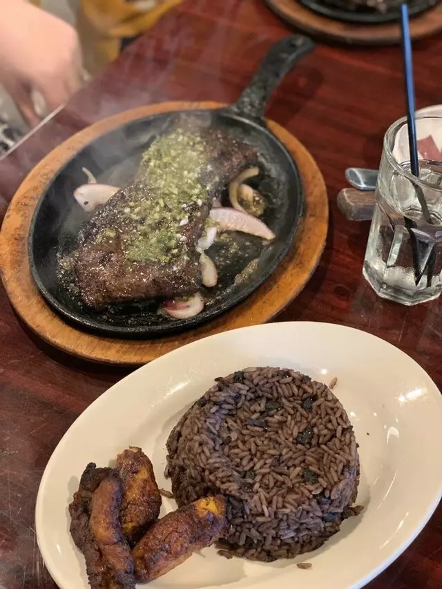 Havana&apos;s Cuban Cuisine