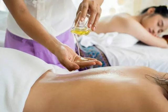 Let&apos;s Relax Spa
