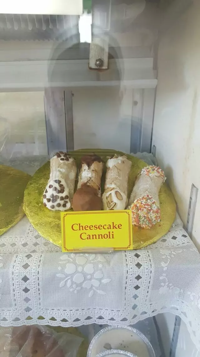 Andrea Quality Cheesecake