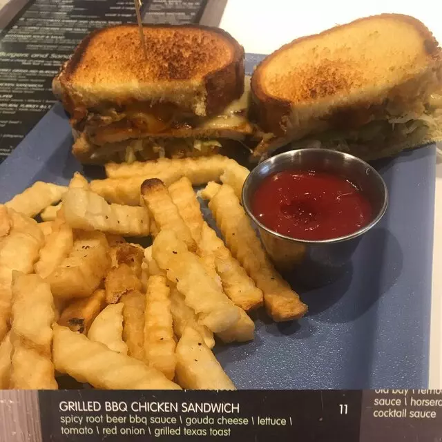 Shade Bar and Grill