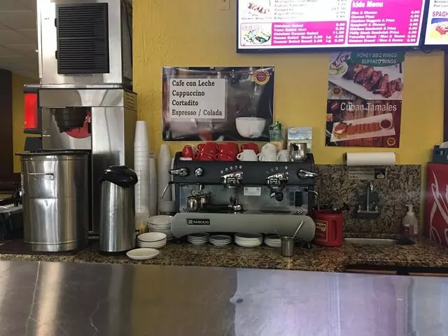 Heber’s Cuban Cafe East Orlando