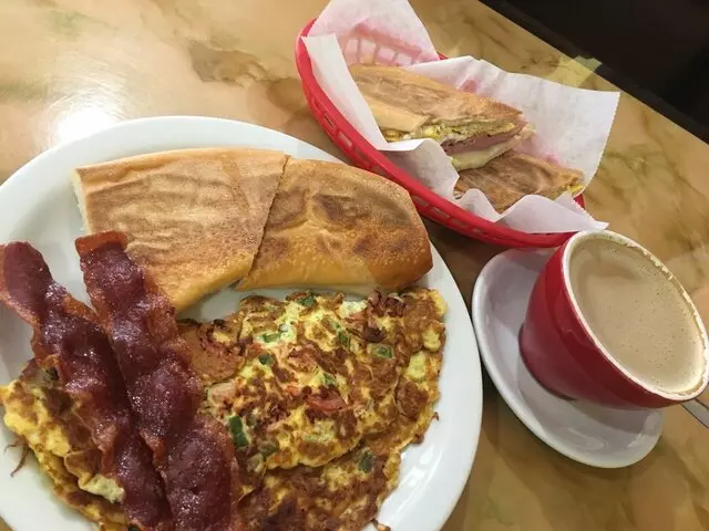 Heber’s Cuban Cafe East Orlando