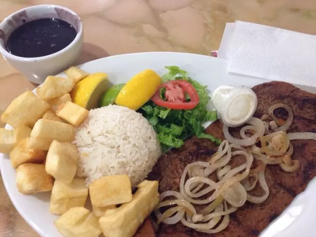 Heber’s Cuban Cafe East Orlando