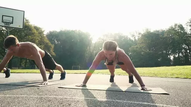 Extreme Wellness Step