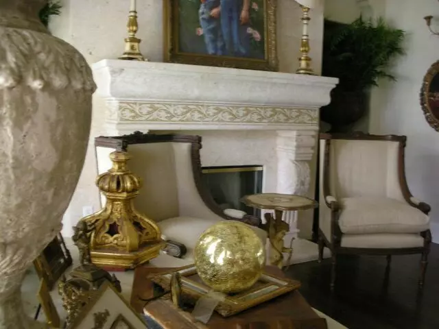 A Gilded Frame & RCS Interiors