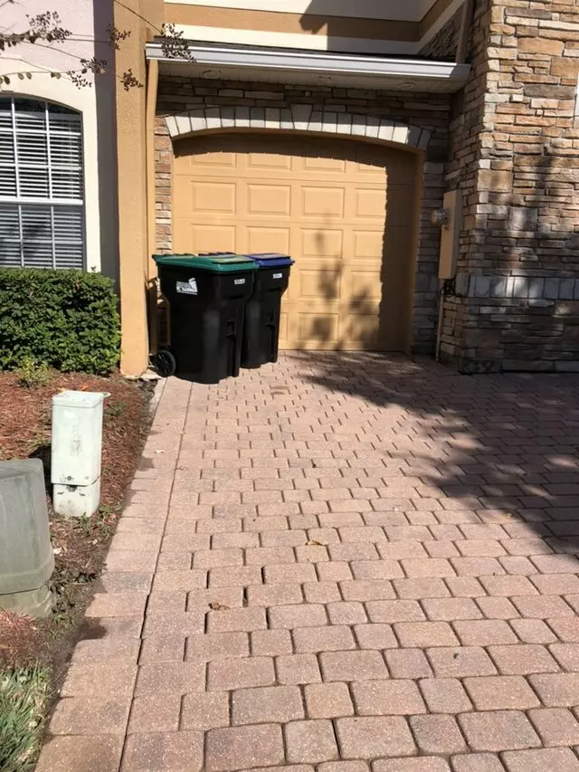 Aqua Bins
