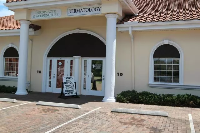 Advanced Dermatology & Cosmetic Surgery
