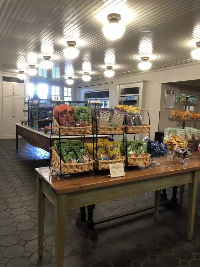 The Market at Ale & Compass