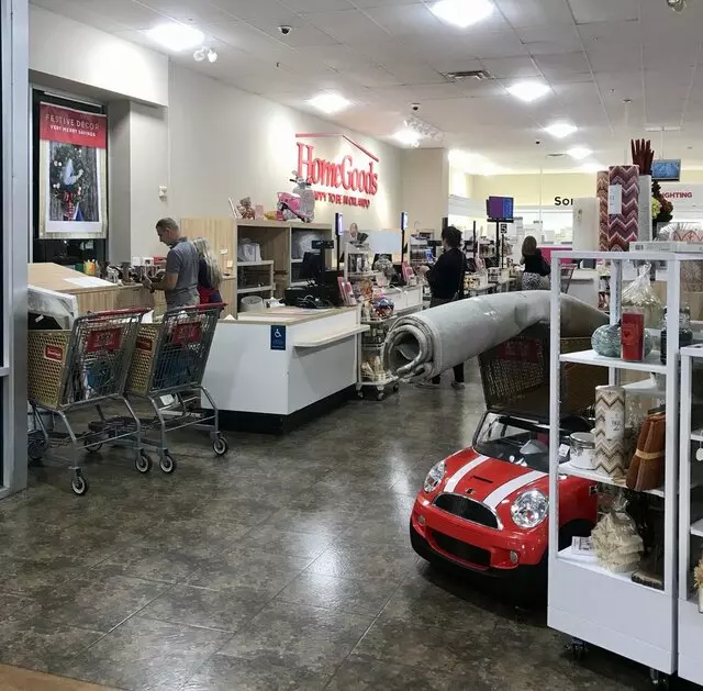 HomeGoods