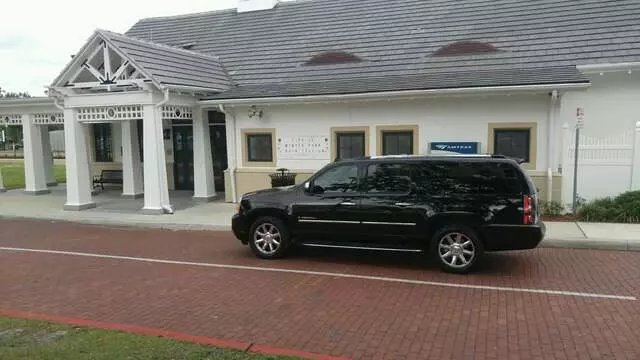 Rose and Pearl Transportation