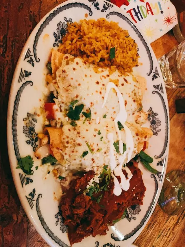 Rocco&apos;s Tacos & Tequila Bar