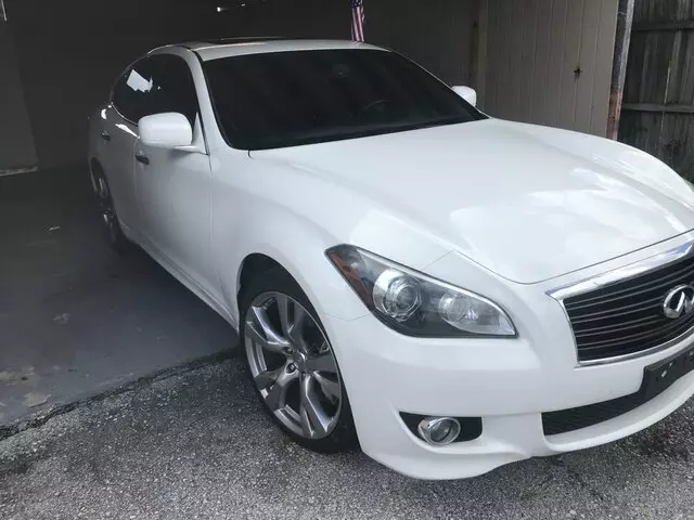 Unique Auto