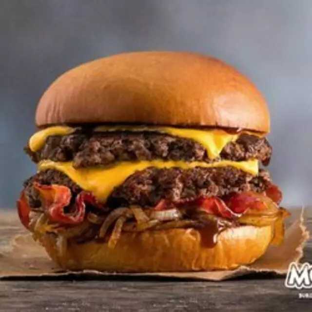 MOOYAH Burgers, Fries & Shakes