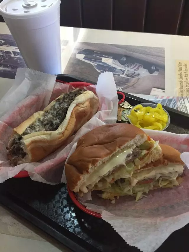 Art’s Sandwich Shop