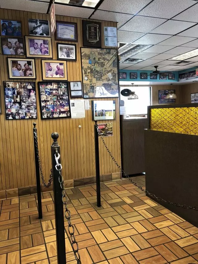 Art’s Sandwich Shop